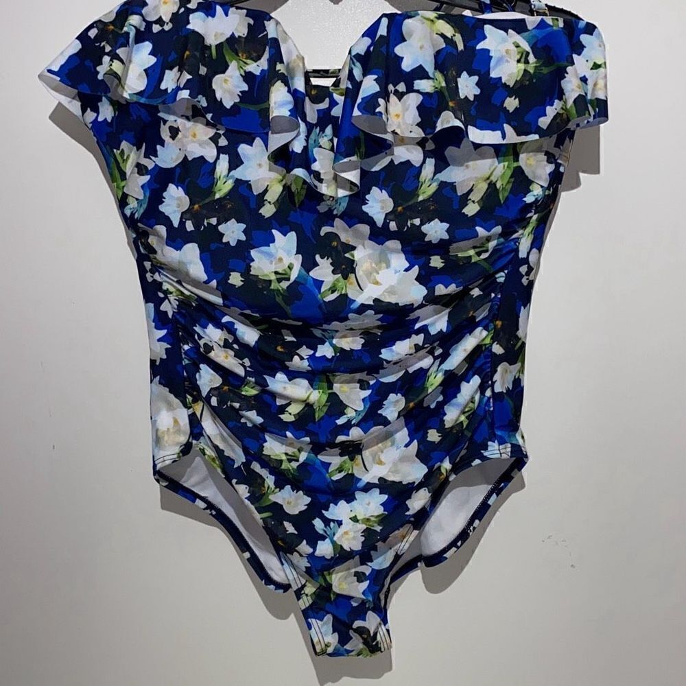 Nicole Miller Studio Blue Floral Ruffle Ruched One Piece Swimsuit NWT Size L